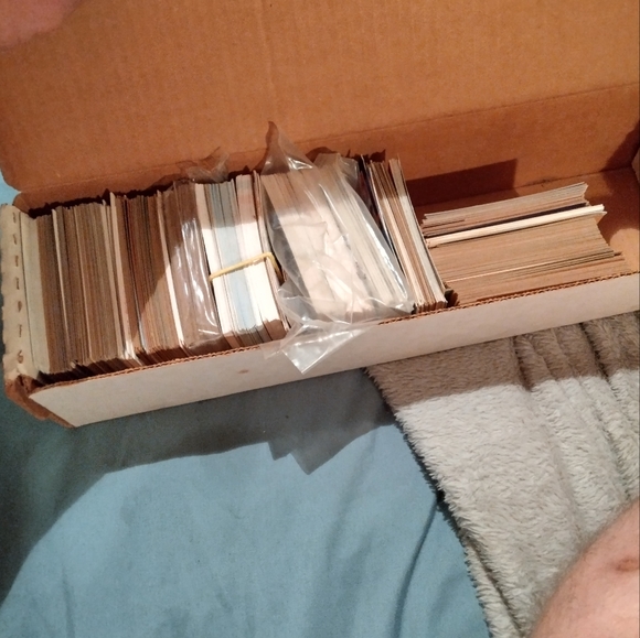 Baseball cards - Picture 3 of 4